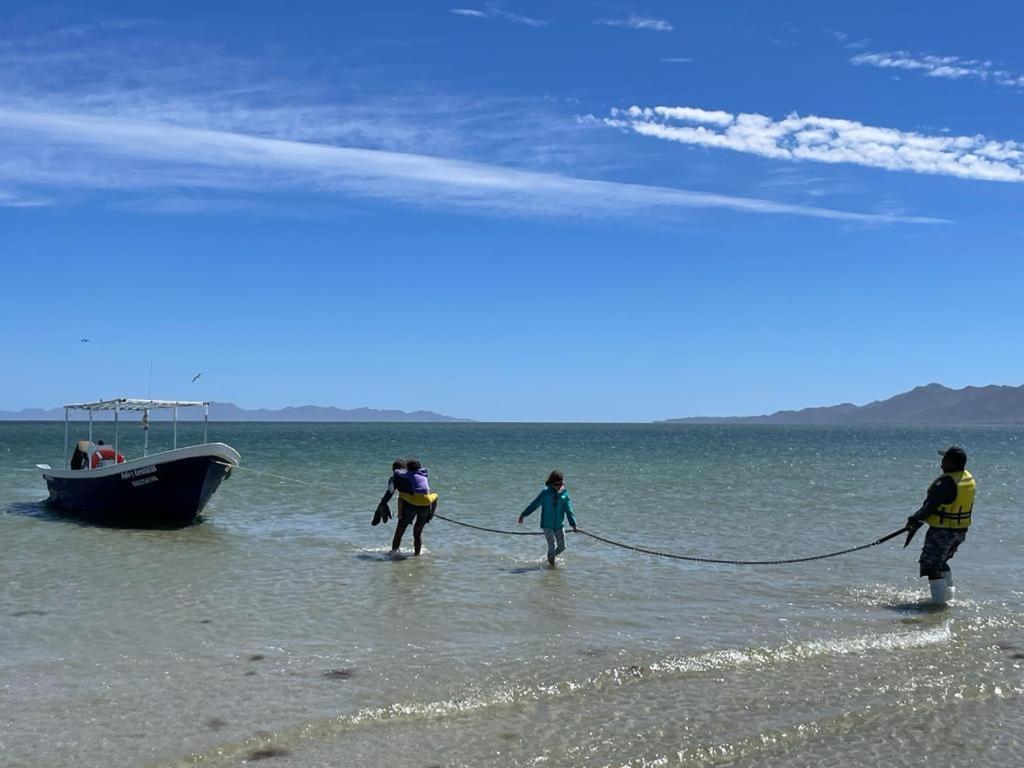Hotel- Whale Tours And Sport Fishing Vista Mag-Bay Puerto San Carlos Экстерьер фото